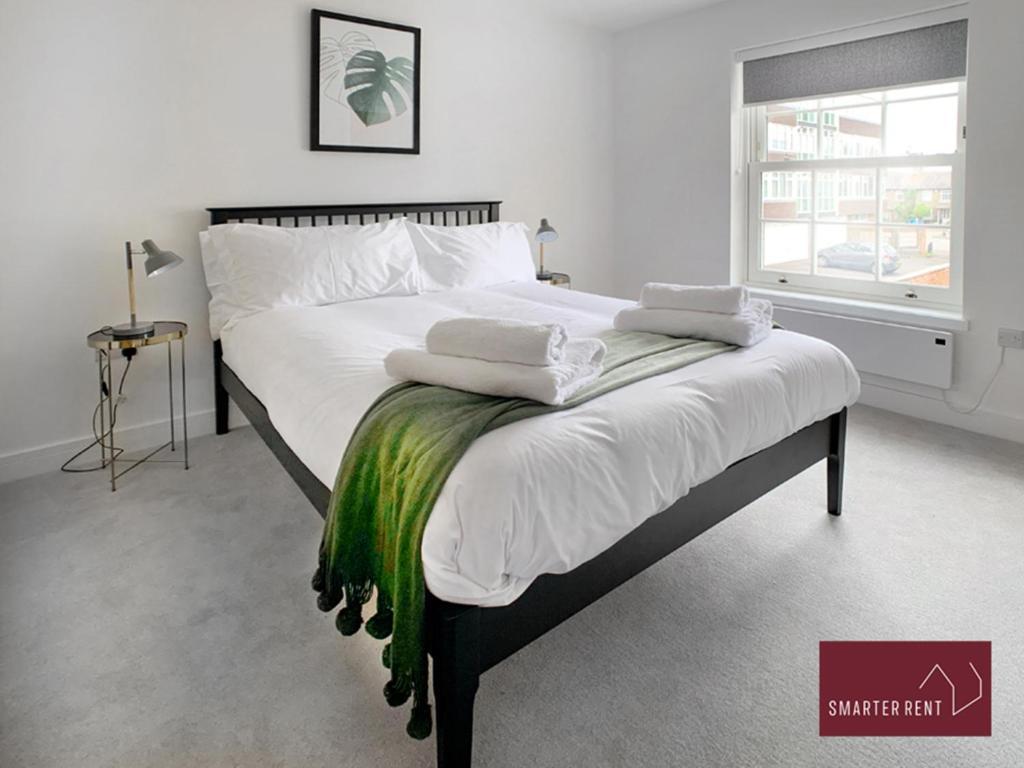 Eton, Windsor - 1 Bedroom First Floor Apartment - Parking Exterior photo